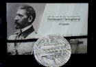 Fregata "Regele Ferdinand", prima navă de război a României pe o medalie emisă de statul român