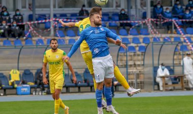 Fotbal / Liga a 2-a  Remiză în duelul FC Farul - CS Mioveni