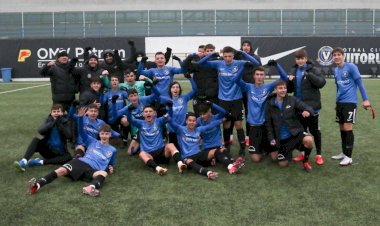 Juniorii U19 și U17 de la FC Viitorul au încheiat anul pe primul loc