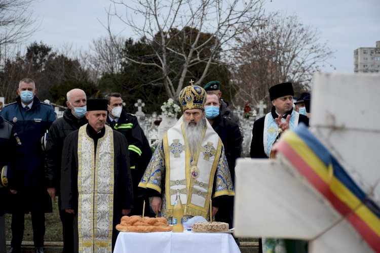 Ceremonii militare și religioase la Cimitirul Eroilor Revoluției din Constanța