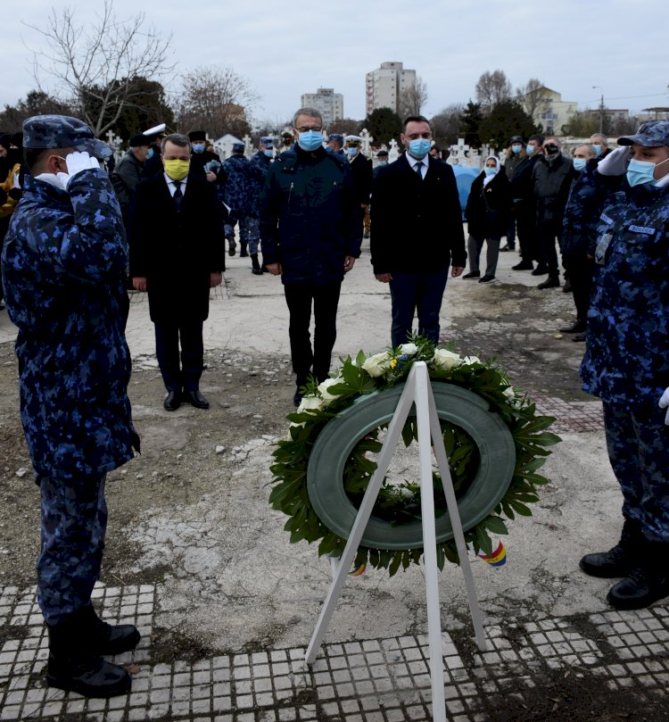 Ceremonii militare și religioase la Cimitirul Eroilor Revoluției din Constanța