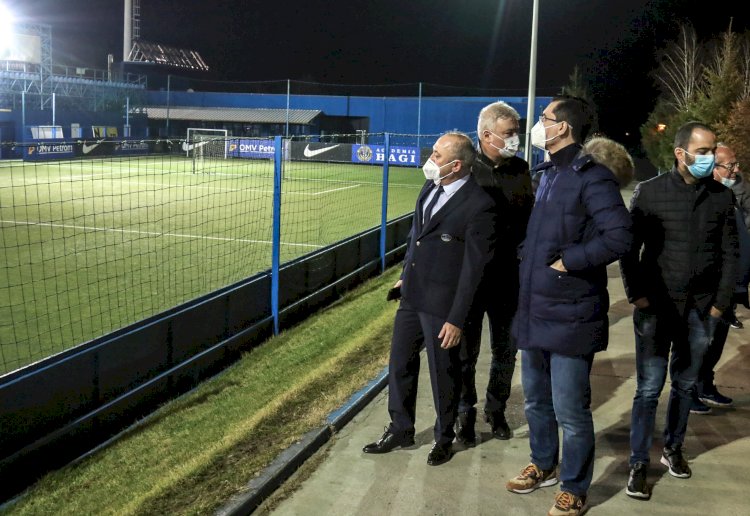 Fotbal-Răzvan Burleanu în vizită la Complexul Academiei de Fotbal Gheorghe Hagi.