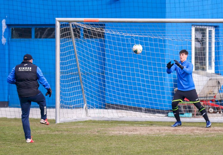 Academia Hagi 2005 a câştigat amicalul cu ACS Kinder 2003