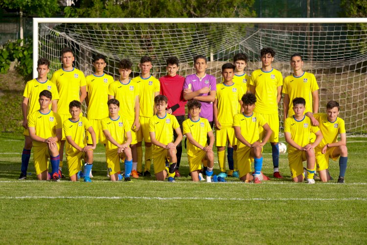 Fotbal/O remiză și două înfrângeri pentru juniorii Under 15 și Under 13 de la ACS Kinder