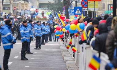 La mulți ani,România! La mulți ani români de pretutindeni!