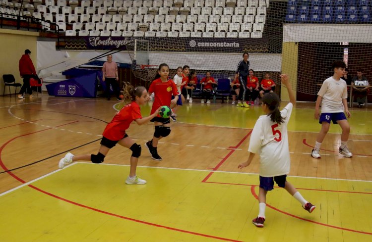 Școala Gimnazială nr. 18 ,,Jean Bart” din Constanța, învingătoare în etapa zonală de minihandbal