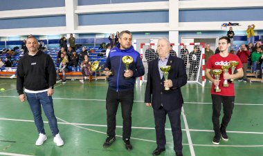 S-a încheiat Festivalul Județean de Minihandbal fete și băieți!