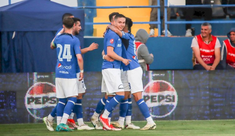 Superliga, Play-off: Etapa a 6-a  - Farul – Rapid 3-1 (1-1) Galerie Foto