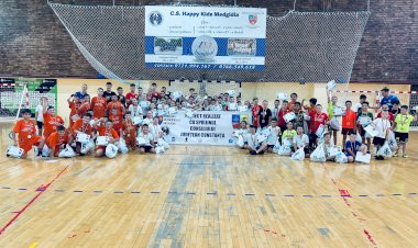 Cupa “Medgidiei”: Un Weekend Plin de Energie și Handbal la Sala Sporturilor „Iftimie Ilisei”