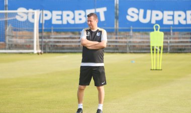 Farul a efectuat primul antrenament cu Ianis Zicu