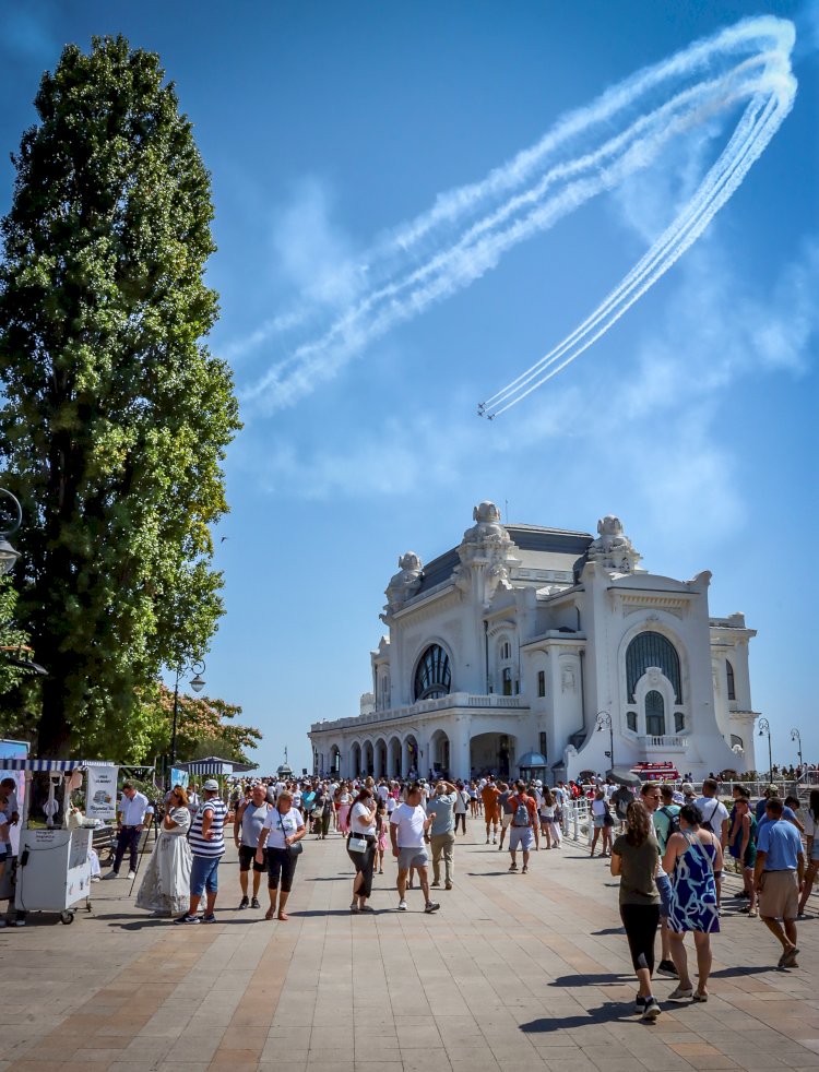 Spectacol pe Marea Neagră de Ziua Marinei Române: demonstrații navale și aeriene