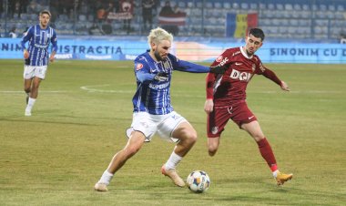 Superliga, etapa a 29-a: Farul – CFR 1-2 (0-2) Farul, oprită de Florin Andrei şi Ionuţ Coza – Galerie Foto
