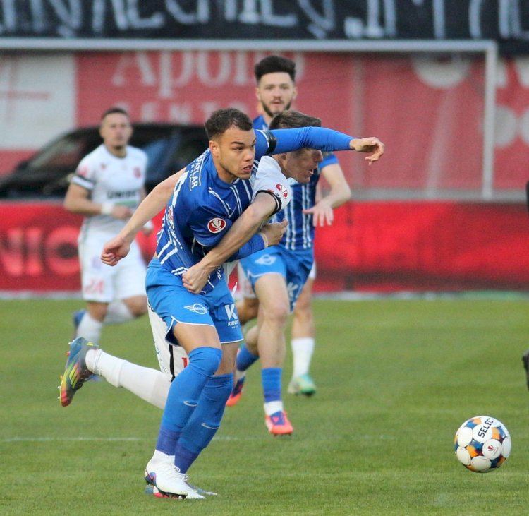 Superliga, play-out, etapa a 4-a:  Farul pierde la Sibiu, Ianis Zicu vrea să renunţe