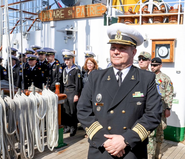 Nava-școală „Mircea” iese din Portul Constanța pentru un nou voiaj internațional