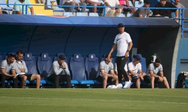 Ioan Ovidiu Sabău: „Avem nevoie de minim patru jucători pentru a deveni o echipă tare”