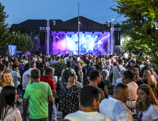Zilele Orașului Ovidiu 2026 au adus mii de oameni în centrul orașului