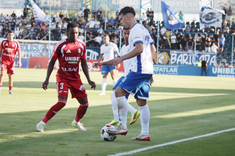 Farul Constanța – FC Botoșani 0-0: A șasea partidă fără înfrângere, dar cu regretul ocaziilor ratate - Galerie foto