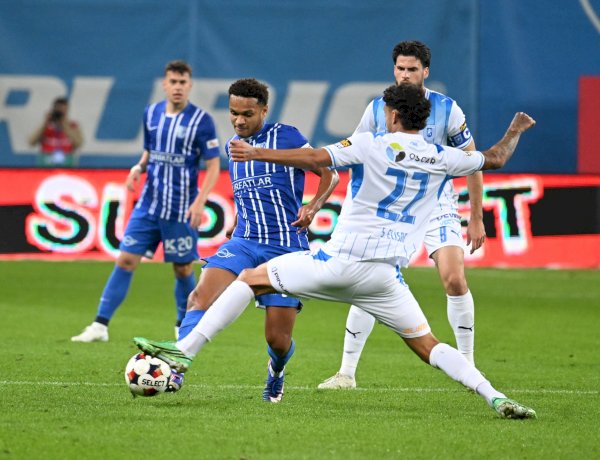 Universitatea Craiova – Farul 2-0, în etapa a 12-a a Superligii. Sabău: „N-am fost mulțumit deloc în defensivă"