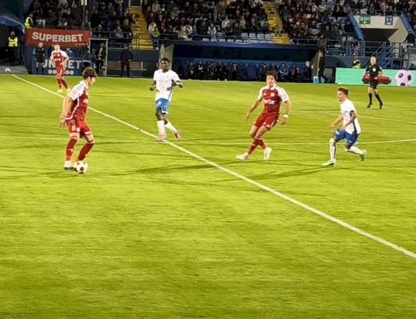 Farul – Oțelul 4-3: Ahlinvi, dublă, și o victorie obținută după ce echipa a condus cu 3-0. Sabău: „O victorie foarte, foarte importantă"